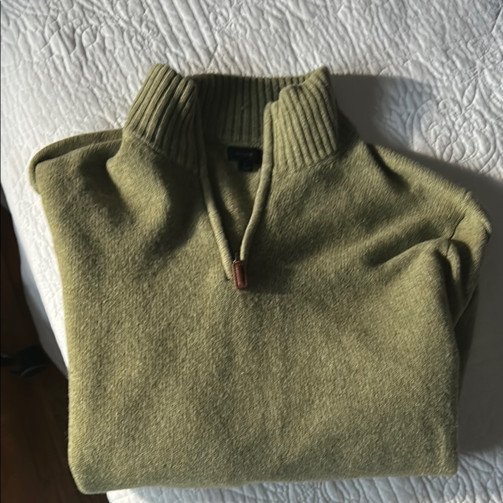 J Crew wool Men's Sweater large olive